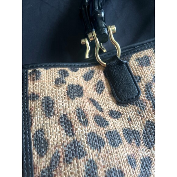 Cute, leopard print purse *see all pics for flaws - Picture 2 of 8